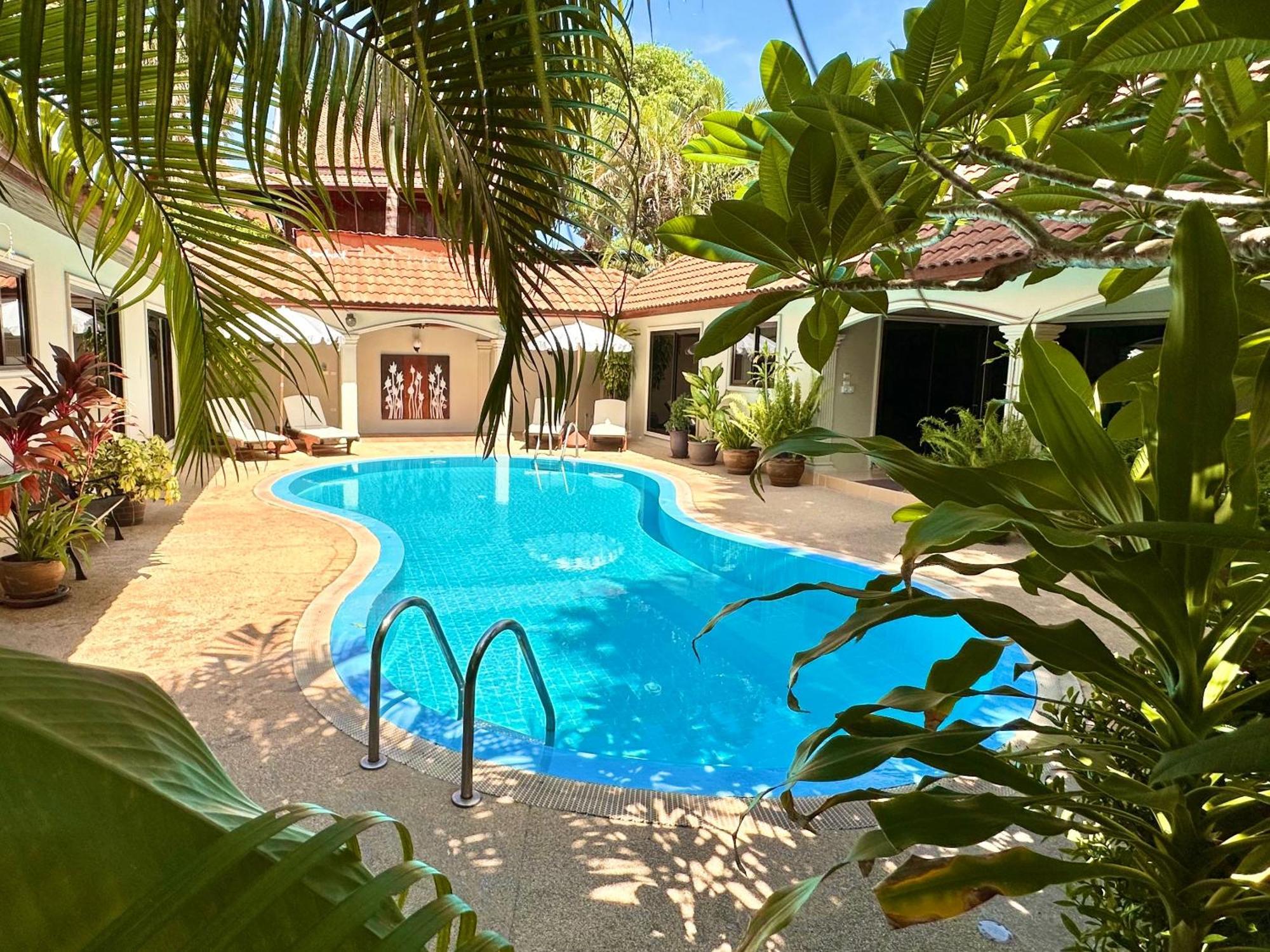 Coconut Paradise Holiday Villas Phuket Exterior foto